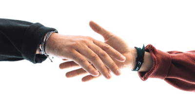 Why It’s Important Helping Others Without Expectation