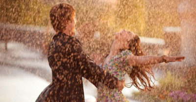 How To Be Irresistibly Attractive – In Only 10 Steps